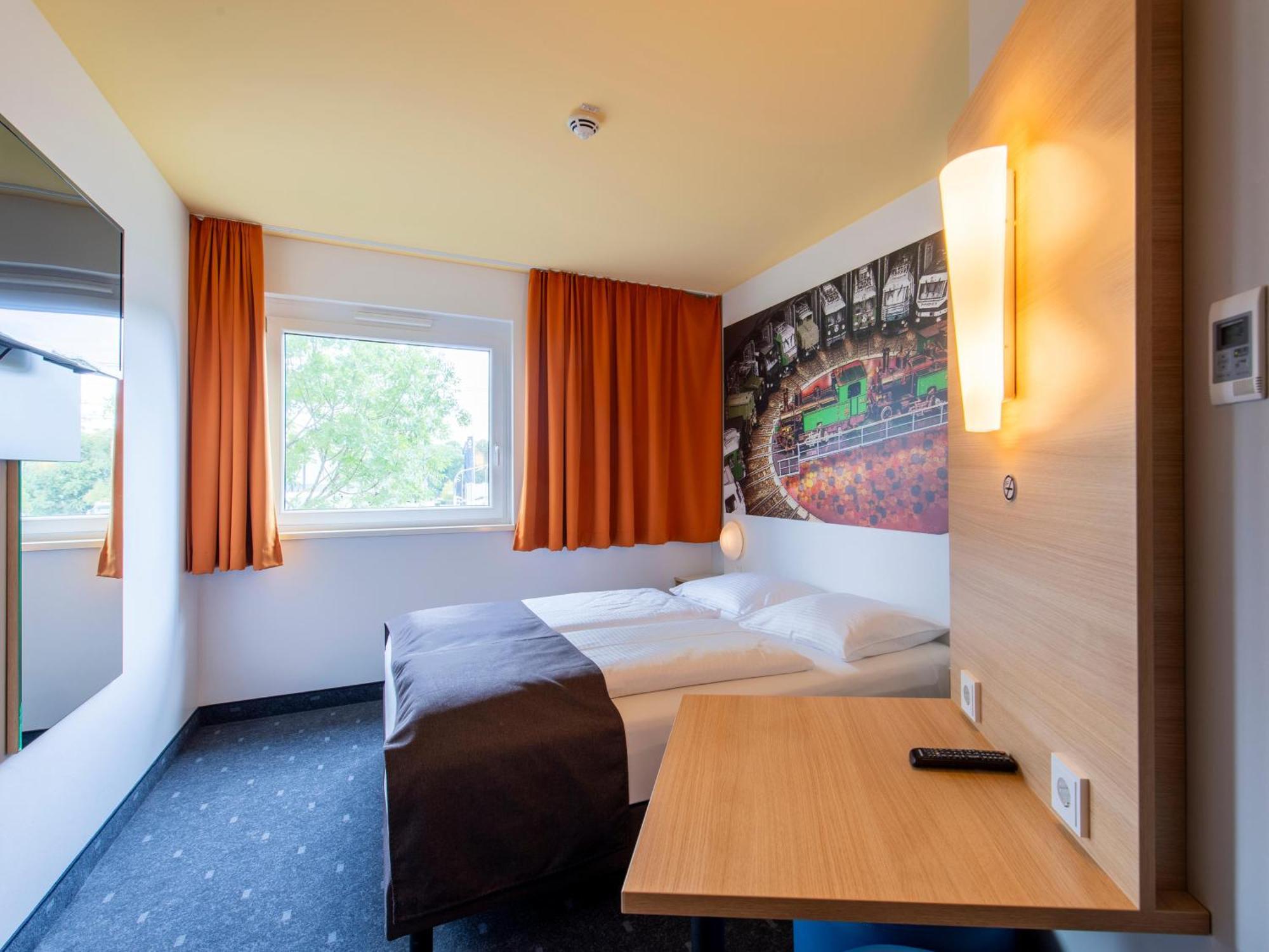 B&B Hotel Augsburg-Sued Eksteriør billede