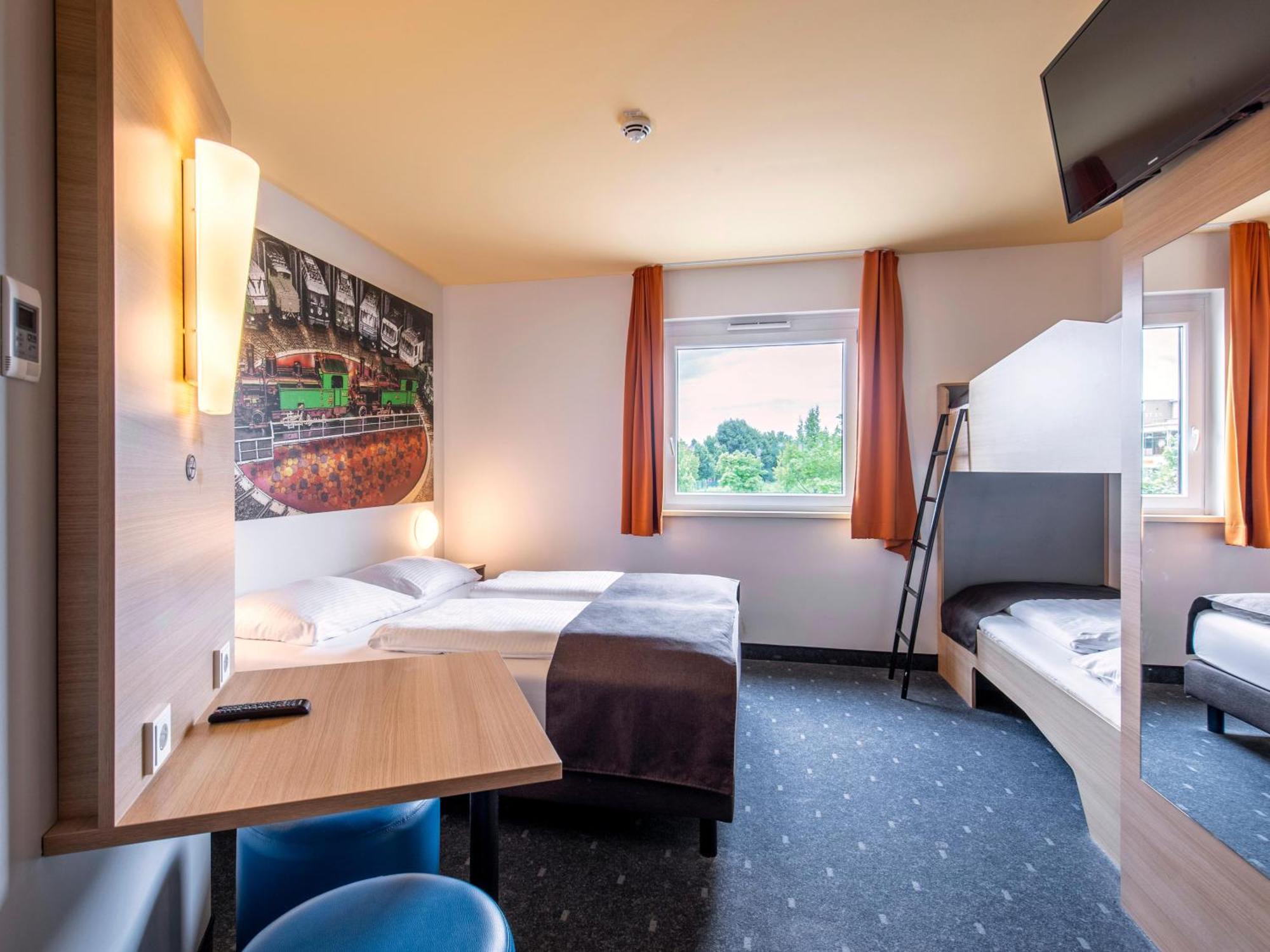 B&B Hotel Augsburg-Sued Eksteriør billede